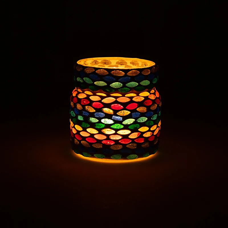 Mosaikk telysholder – chakrafarger